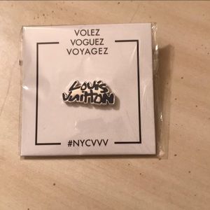 Louis Vuitton Pin